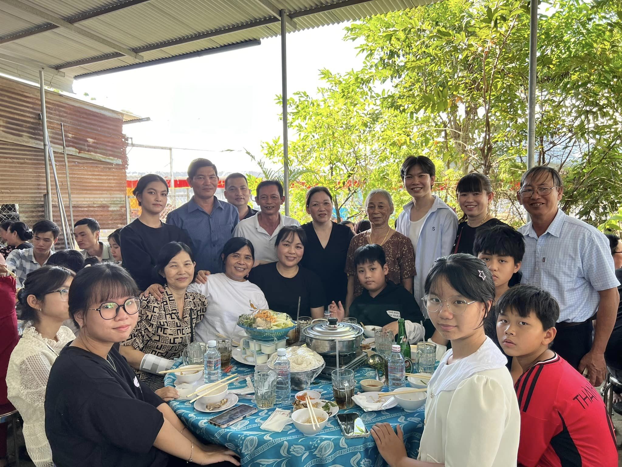 Người mẹ ở Bình Dương tìm thấy con gái thất lạc, giải đáp bí ẩn 42 năm - 8 Người mẹ ở Bình Dương tìm thấy con gái thất lạc, giải đáp bí ẩn 42 năm - 8