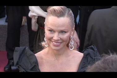 Pamela Anderson dự LHP Cannes