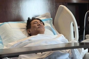 Lý Liên Kiệt nhập viện