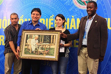 Thanh niên Dân chủ thế giới phản đối Trung Quốc vi phạm chủ quyền Việt Nam