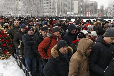 "Biển người" Nga tiễn đưa anh hùng phi công Su-25