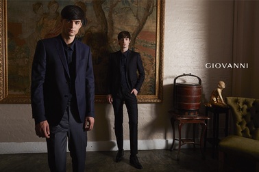 Châu Á vẫy gọi, Giovanni trả lời