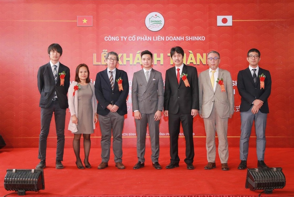 Shinko Việt Nam: Thương hiệu hàng đầu trong lĩnh vực sản xuất ngói màu - 2 Shinko Việt Nam: Thương hiệu hàng đầu trong lĩnh vực sản xuất ngói màu - 2