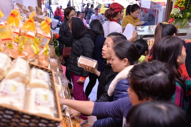 Bánh mỳ dinh dưỡng hút khách tại Hà Nội