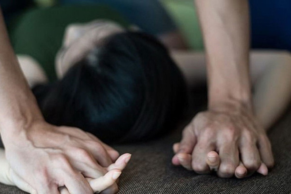 Nghiện “phim đen”, thiếu niên 16 tuổi xâm hại tình dục 2 bé gái - 1 Nghiện “phim đen”, thiếu niên 16 tuổi xâm hại tình dục 2 bé gái - 1