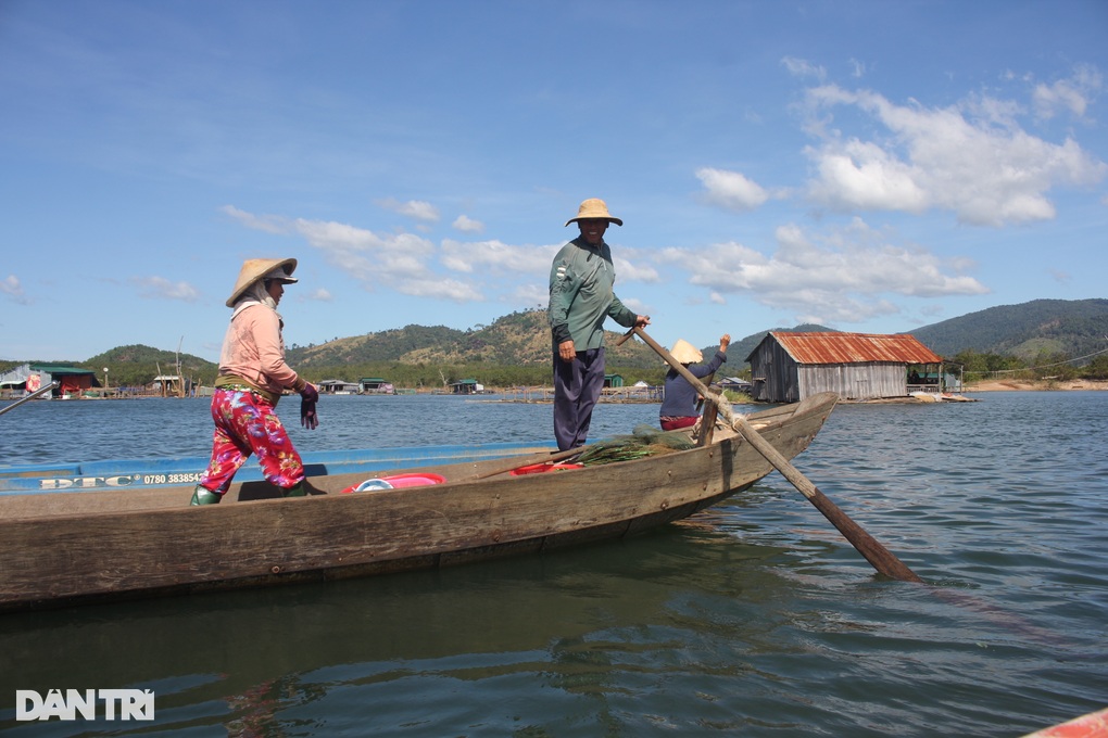 Mê mẩn với làng chài miền Tây trên dòng Sê San - 8 Mê mẩn với làng chài miền Tây trên dòng Sê San - 8