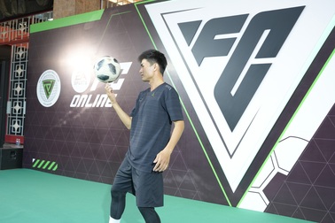 Tabi Tuấn Anh giành giải thưởng thể thao điện tử