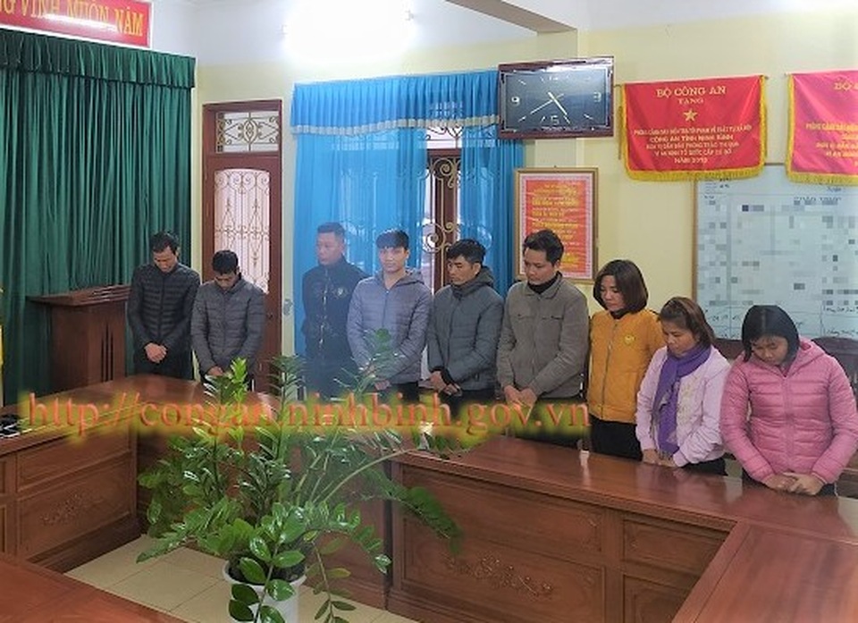 Bắt ông trùm đường dây đánh bạc gần 2,8 tỷ đồng mỗi ngày - 1 Bắt ông trùm đường dây đánh bạc gần 2,8 tỷ đồng mỗi ngày - 1