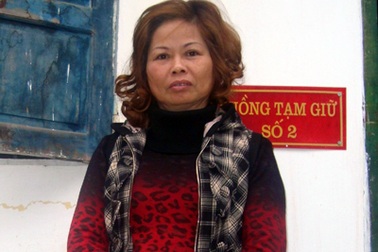 Bắt chủ nhà nghỉ môi giới bán dâm