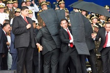 Tổng thống Venezuela thoát âm mưu ám sát ngay trên truyền hình trực tiếp