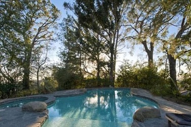 Ngắm biệt thự triệu đô của cựu thành viên nhóm Take That 