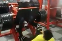 Bất ngờ gãy chân khi quay clip đẩy tạ quá cân nhằm "nâng cao sĩ diện"