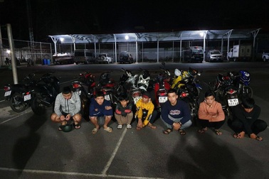 Vây bắt hàng chục quái xế chuẩn bị tổ chức đua xe trên quốc lộ