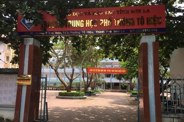 Luật sư: Cần truy tố phụ huynh tội đưa hối lộ tác động sửa, nâng điểm cho thí sinh