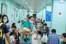 Nắng nóng kéo dài và mối nguy khi trẻ bị viêm đường hô hấp