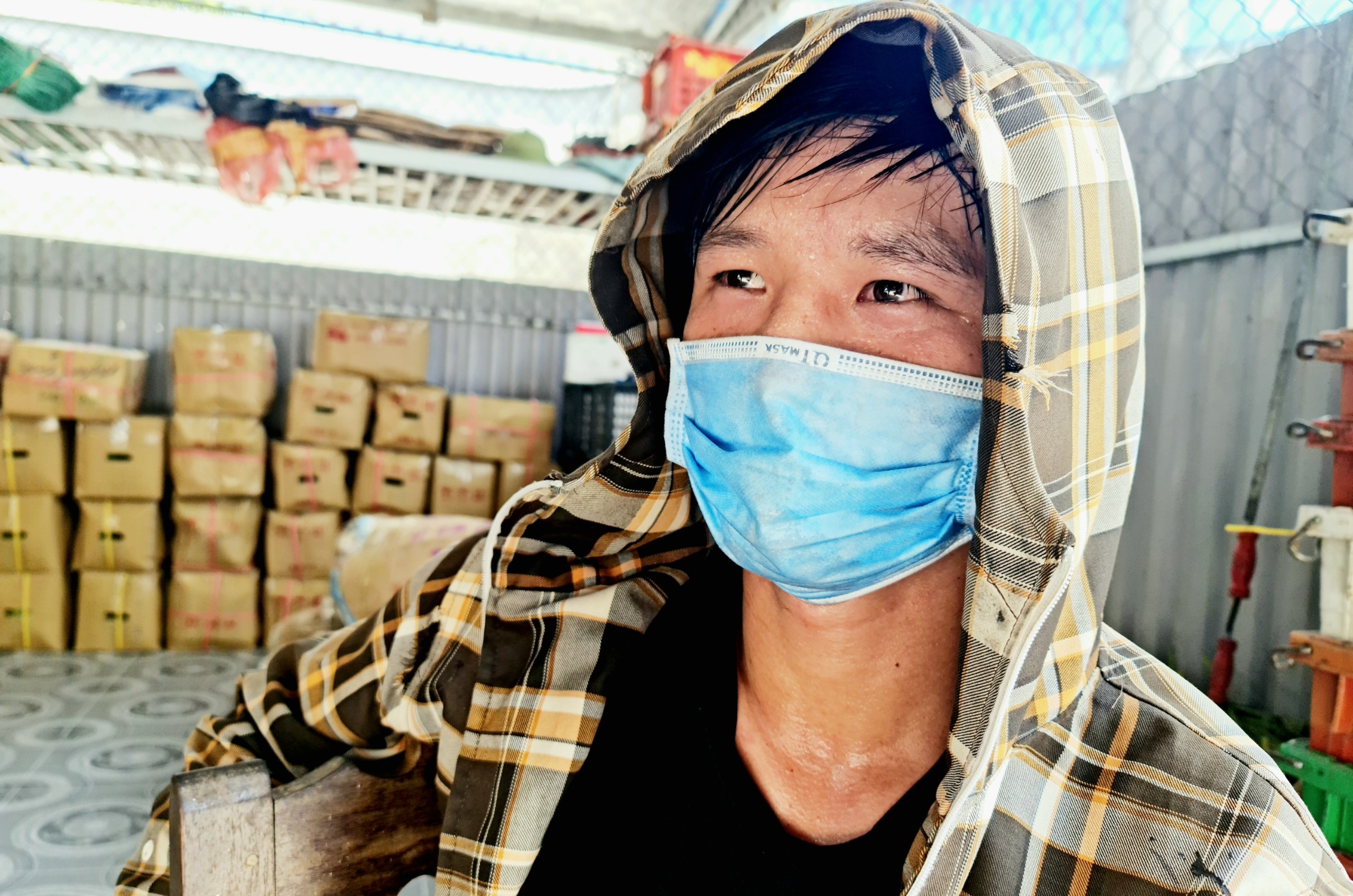 Muôn nẻo mưu sinh nơi chảo lửa thành Vinh - 9 Muôn nẻo mưu sinh nơi chảo lửa thành Vinh - 9