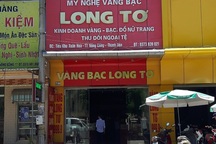 Tiệm vàng bị trộm đột nhập, vơ vét 100 cây vàng trong đêm