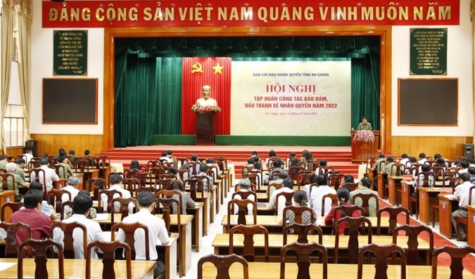 Các đại biểu tham dự Hội nghị.