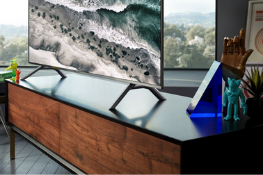 Không gian sống đầy lãng mạn với chiếc TV không bao giờ tắt