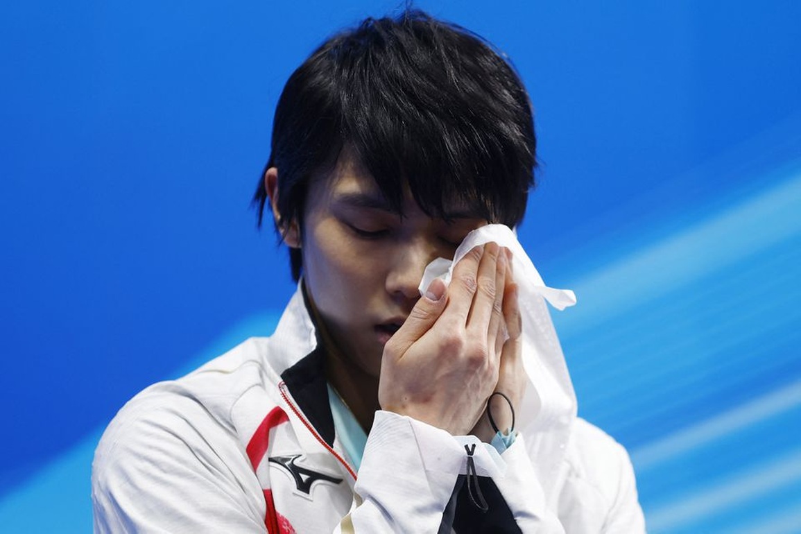 Cú ngã thảm họa khiến Hoàng tử sân băng tuột mất huy chương Olympic - 2 Cú ngã thảm họa khiến Hoàng tử sân băng tuột mất huy chương Olympic - 2