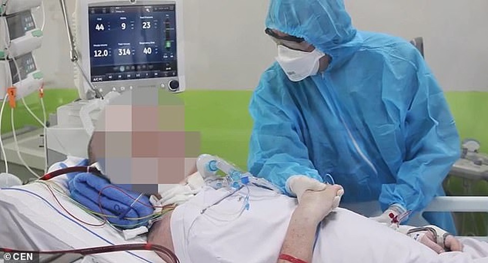 Bạn đọc quốc tế ca ngợi Việt Nam vì sự hồi phục thần kỳ của phi công Anh - 1 Bạn đọc quốc tế ca ngợi Việt Nam vì sự hồi phục thần kỳ của phi công Anh - 1