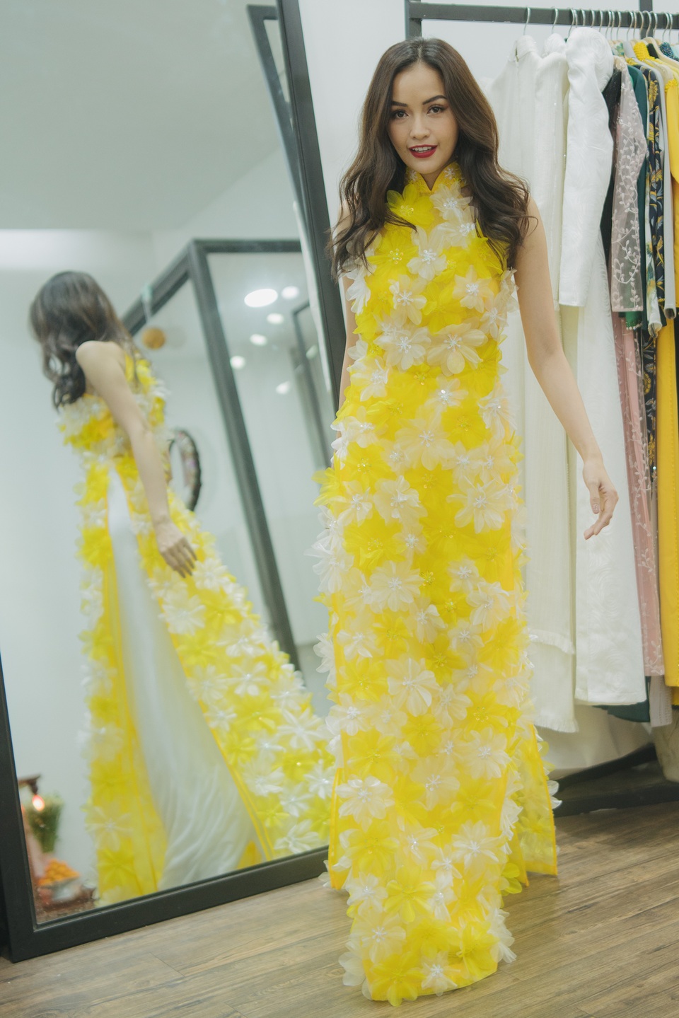 Tường Linh mời Hoa hậu Siêu quốc gia Malaysia đến Việt Nam xem biểu diễn thời trang - 9 Tường Linh mời Hoa hậu Siêu quốc gia Malaysia đến Việt Nam xem biểu diễn thời trang - 9