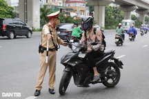 Dự luật mới cho phép CSGT dừng xe không cần "chuyên đề"?