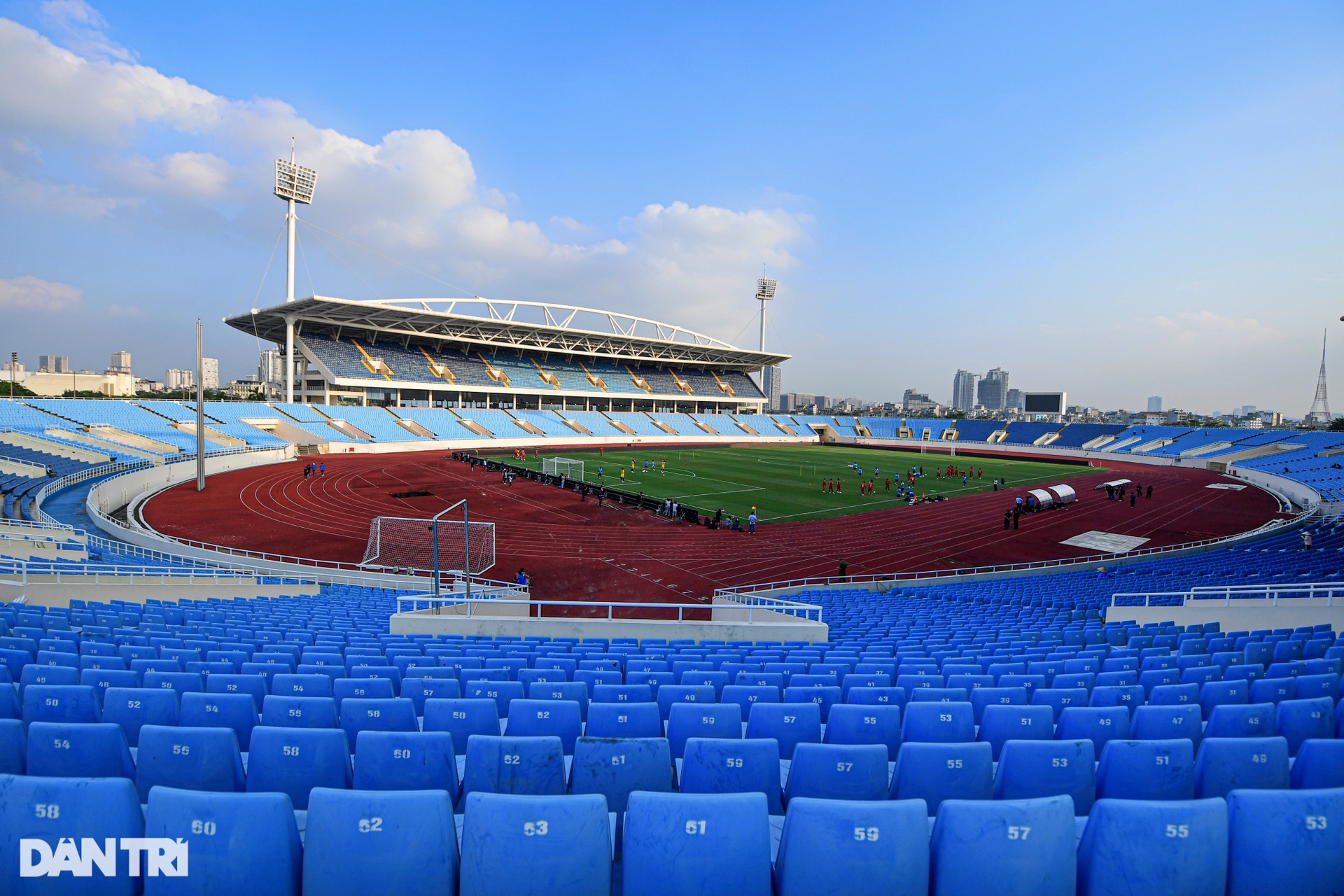 Sân Mỹ Đình sẵn sàng cho cuộc thư hùng giữa đội tuyển Việt Nam và Dortmund - 9