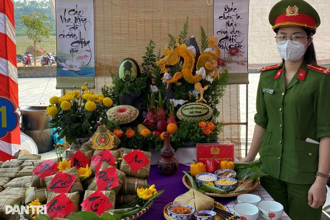 Gói hàng nghìn bánh chưng dâng Quốc Tổ Hùng Vương - 2 Gói hàng nghìn bánh chưng dâng Quốc Tổ Hùng Vương - 2