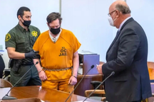 Hành trình chạy trốn như trong phim của gã triệu phú giết vợ