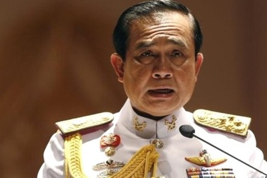 Tướng Thái Lan lãnh đạo đảo chính được nhà vua phê chuẩn