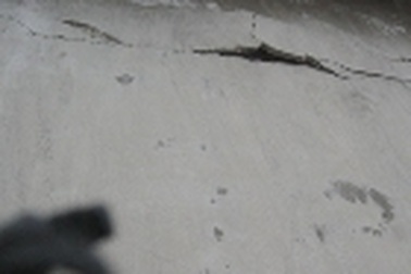 Hà Tĩnh: Mìn nổ làm 9 ngôi nhà rạn nứt