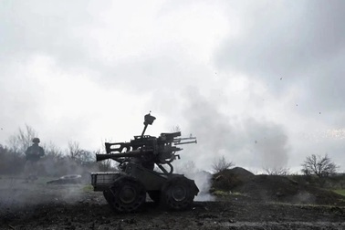 Ukraine sử dụng vũ khí mới mạnh hơn UAV