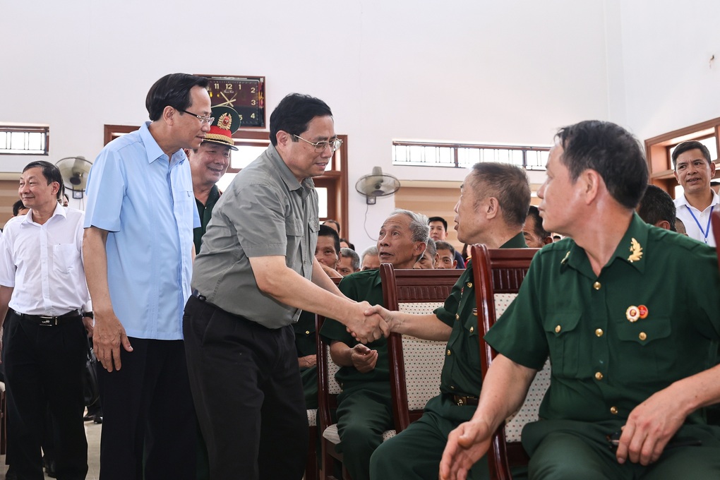 Thủ tướng: Thực hiện chính sách với người có công bằng trách nhiệm cao nhất - 1 Thủ tướng: Thực hiện chính sách với người có công bằng trách nhiệm cao nhất - 1