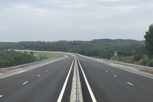 Xử lý trách nhiệm Tổng Giám đốc VEC vụ cao tốc vừa thông xe đã hỏng