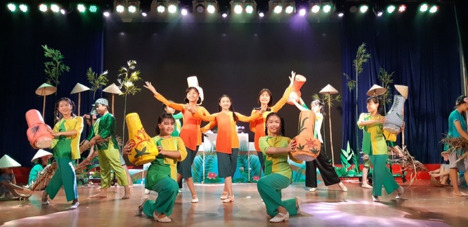 Tạo nhiều sân chơi bổ ích cho trẻ.