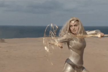 Vẻ đẹp nữ thần của Angelina Jolie trong phim mới