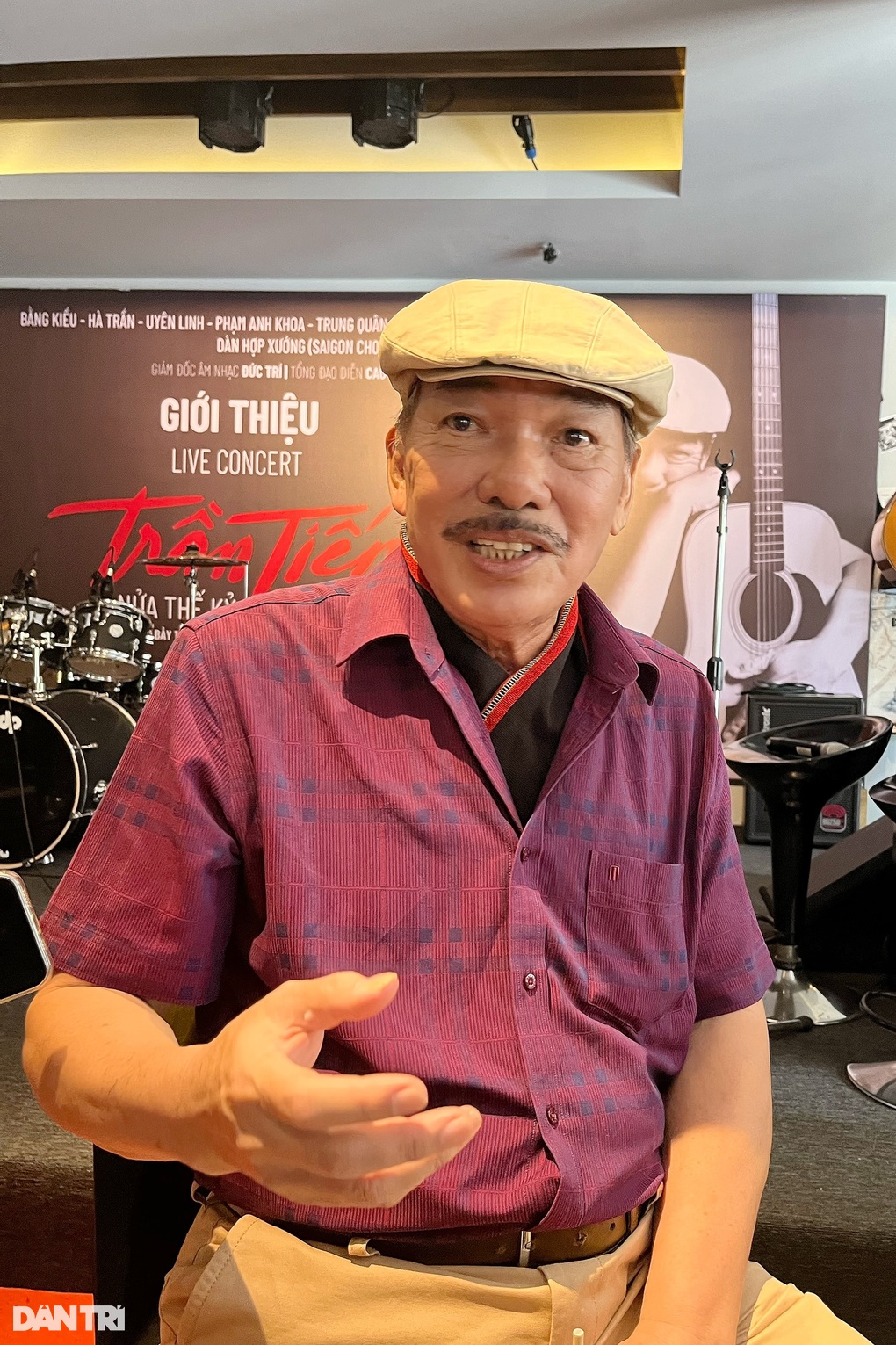 Nhạc sĩ Trần Tiến kể 30 lần xạ trị, tưởng không dậy nổi vì ung thư vòm họng - 1 Nhạc sĩ Trần Tiến kể 30 lần xạ trị, tưởng không dậy nổi vì ung thư vòm họng - 1