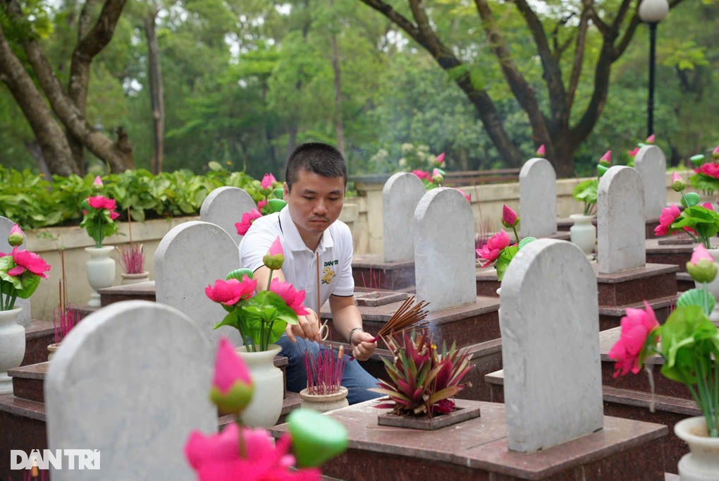 Kính cẩn nghiêng mình tri ân những người làm rạng rỡ Việt Nam