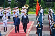 Thủ tướng Nguyễn Xuân Phúc đón người đồng cấp Australia lần đầu thăm chính thức Việt Nam