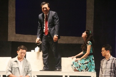 Xem lại vở kịch “gai góc” đoạt HCV Liên hoan kịch nói toàn quốc