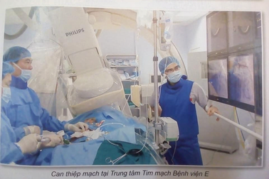 Trung tâm tim mạch Bệnh viện E - Nơi có những bàn tay vàng