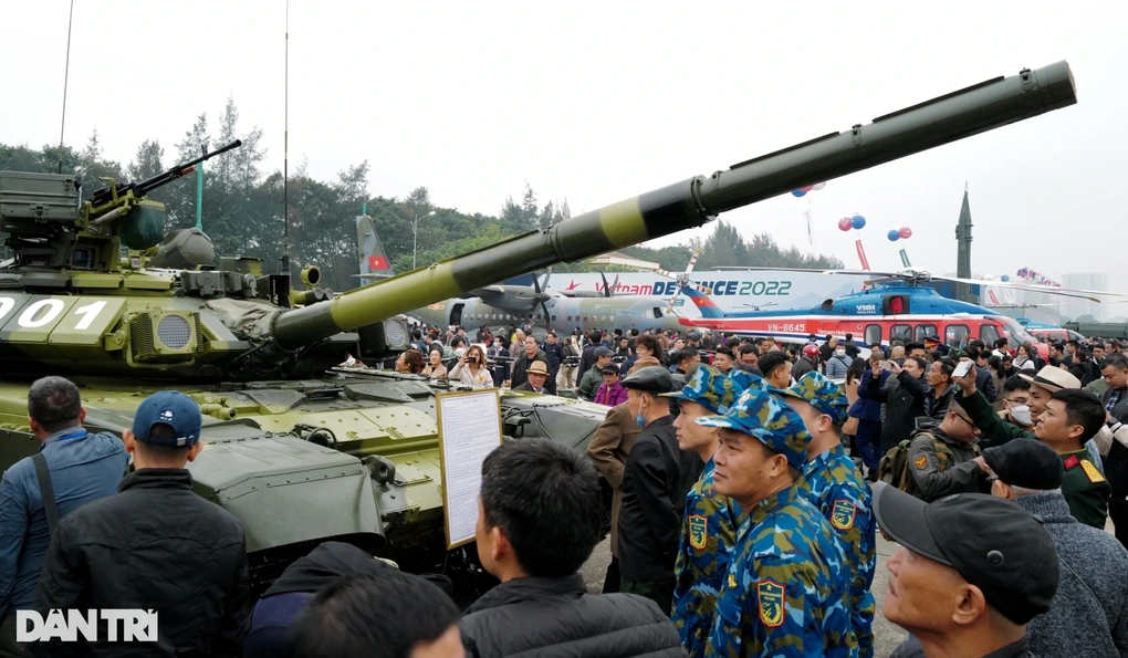 27 quốc gia trưng bày vũ khí tại triển lãm quốc phòng Việt Nam - 3 27 quốc gia trưng bày vũ khí tại triển lãm quốc phòng Việt Nam - 3
