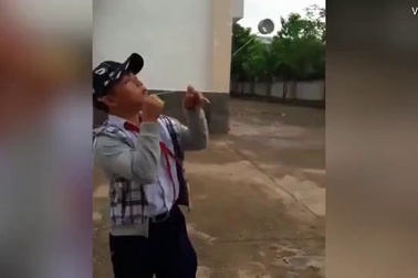 Clip cậu bé Việt Nam chơi “yo-yo” siêu đẳng gây sốt