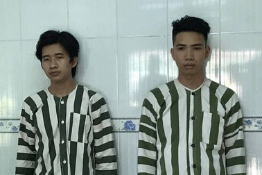 10 người hỗn chiến trong quán karaoke, 1 người bị đâm chết