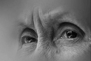 Khiến con thui chột tính tự lập