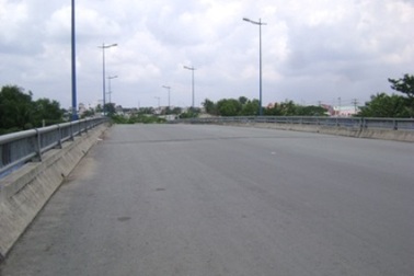 Cuối năm 2011, cầu vượt Gò Dưa sẽ không còn bị “bỏ hoang”