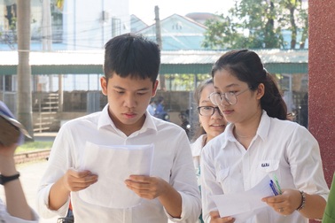 Nghệ An: Đề Tiếng Anh khá dài, tính phân loại cao