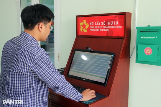 Đưa giảng viên, sinh viên về xã hỗ trợ chính quyền, người dân