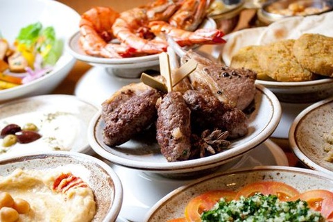 Làm thế nào để tránh đầy bụng trong ngày Tết?